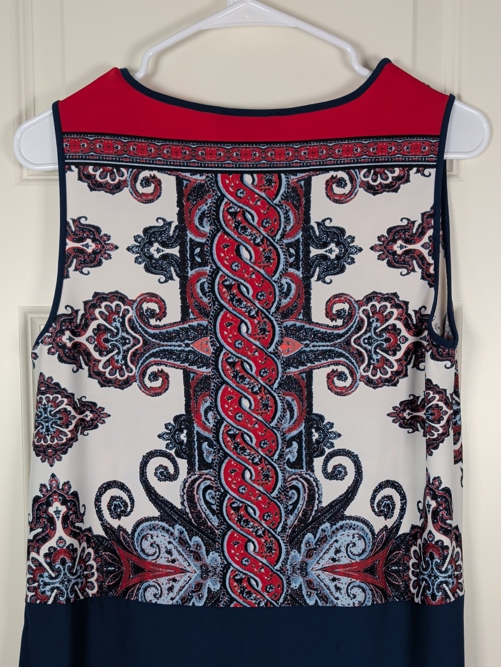 Melissa Paige White Navy Red Paisley Print Sleeveless Shift Dress - Picture 8 of 10